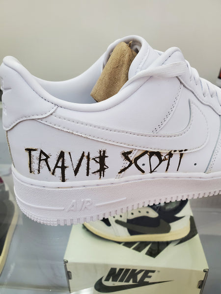 SNEAKER DESIGN STUDIO